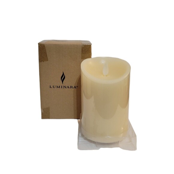 New Luminara Flameless Candle Vanilla Scented! - Picture 1 of 4